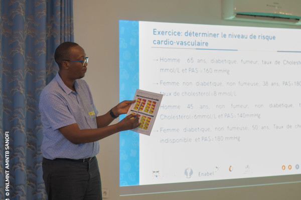 Démarrage de l’atelier de formation des formateurs sur la prise en charge intégrée des MNT selon l’approche WHOPEN