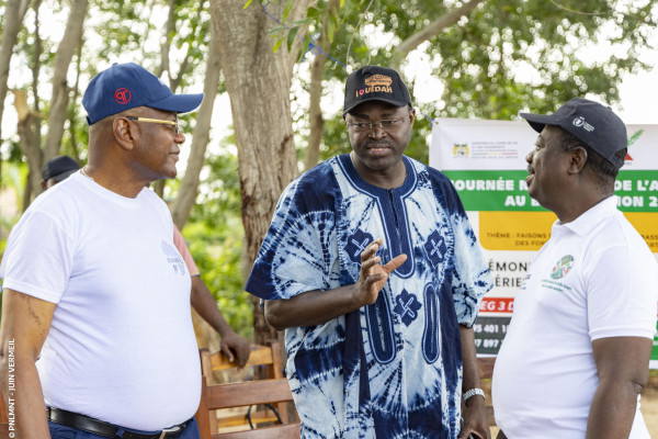 Célébration de la Journée de l’Arbre à Ouidah : Plus de 2500 arbres plantés pour lancer Juin Vermeil 2025