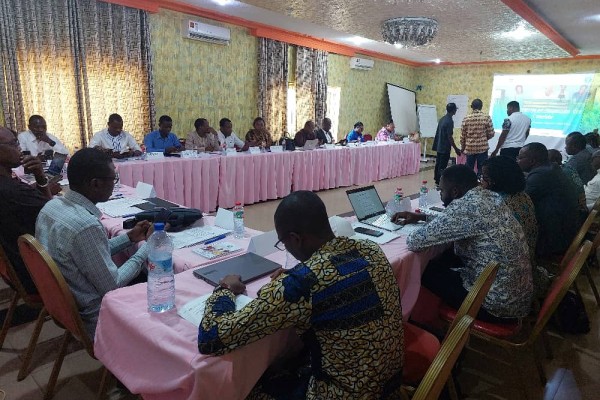 Atelier de formation sur la prise en charge intégrée des MNT : le PNLMNT renforce les compétences des formateurs à Bohicon.
