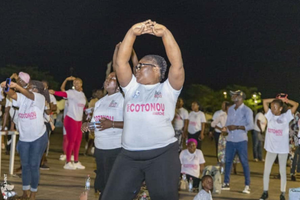 Octobre Rose: Tout Cotonou marche contre les cancers féminins