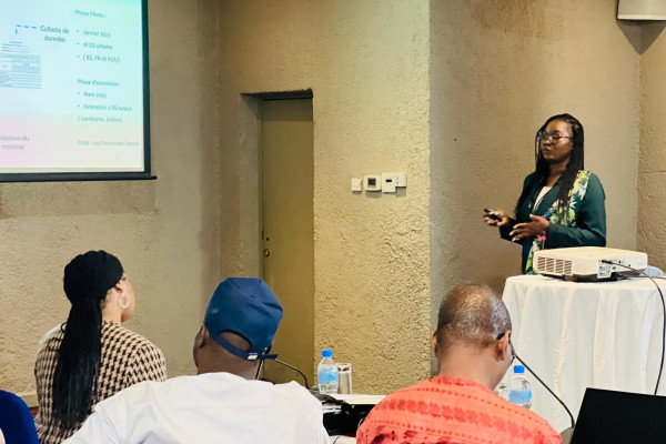 Le Bénin partage son expérience sur le WHOPEN et prépare l’implémentation du PEN+ lors d’un voyage d’étude en Sierra Leone