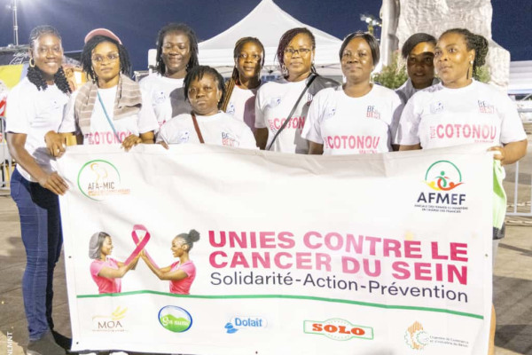 Octobre Rose: Tout Cotonou marche contre les cancers féminins