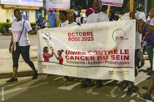 Octobre Rose: Tout Cotonou marche contre les cancers féminins