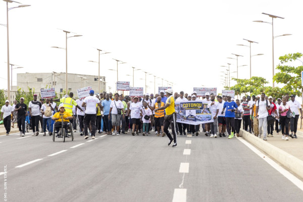 TOUT COTONOU MARCHE CONTRE LA DRÉPANOCYTOSE : une mobilisation forte pour briser le silence