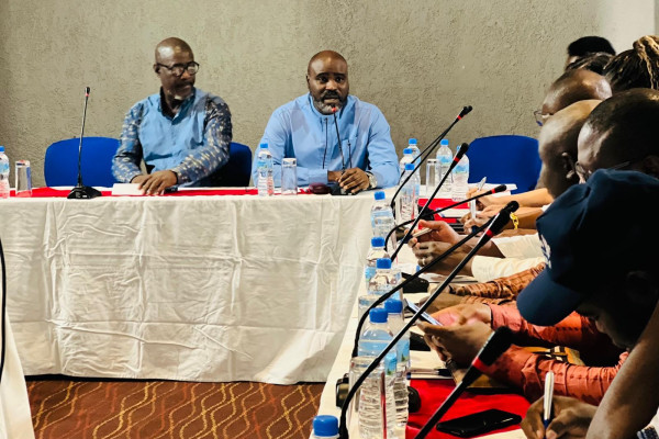 Le Bénin partage son expérience sur le WHOPEN et prépare l’implémentation du PEN+ lors d’un voyage d’étude en Sierra Leone