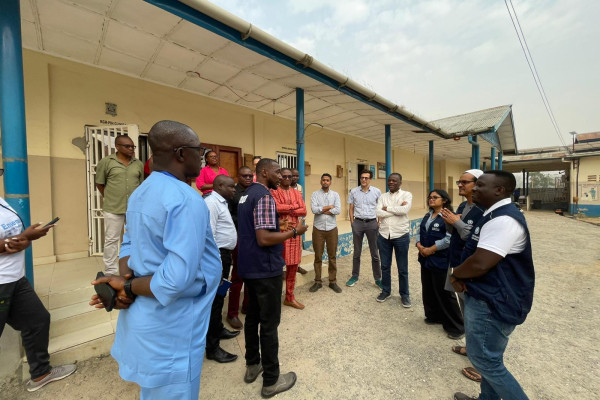 Le Bénin partage son expérience sur le WHOPEN et prépare l’implémentation du PEN+ lors d’un voyage d’étude en Sierra Leone