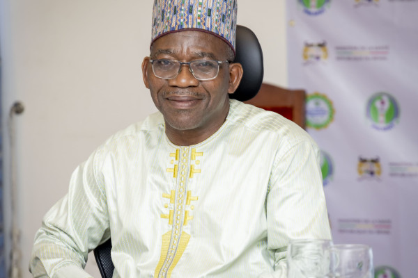 Célébration du départ à la retraite de quatre illustres personnels du PNLMNT