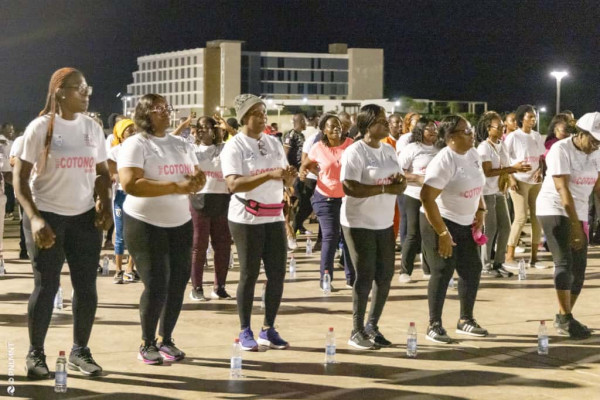 Octobre Rose: Tout Cotonou marche contre les cancers féminins