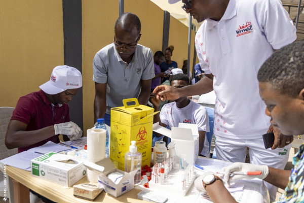 TOUT COTONOU MARCHE CONTRE LA DRÉPANOCYTOSE : une mobilisation forte pour briser le silence